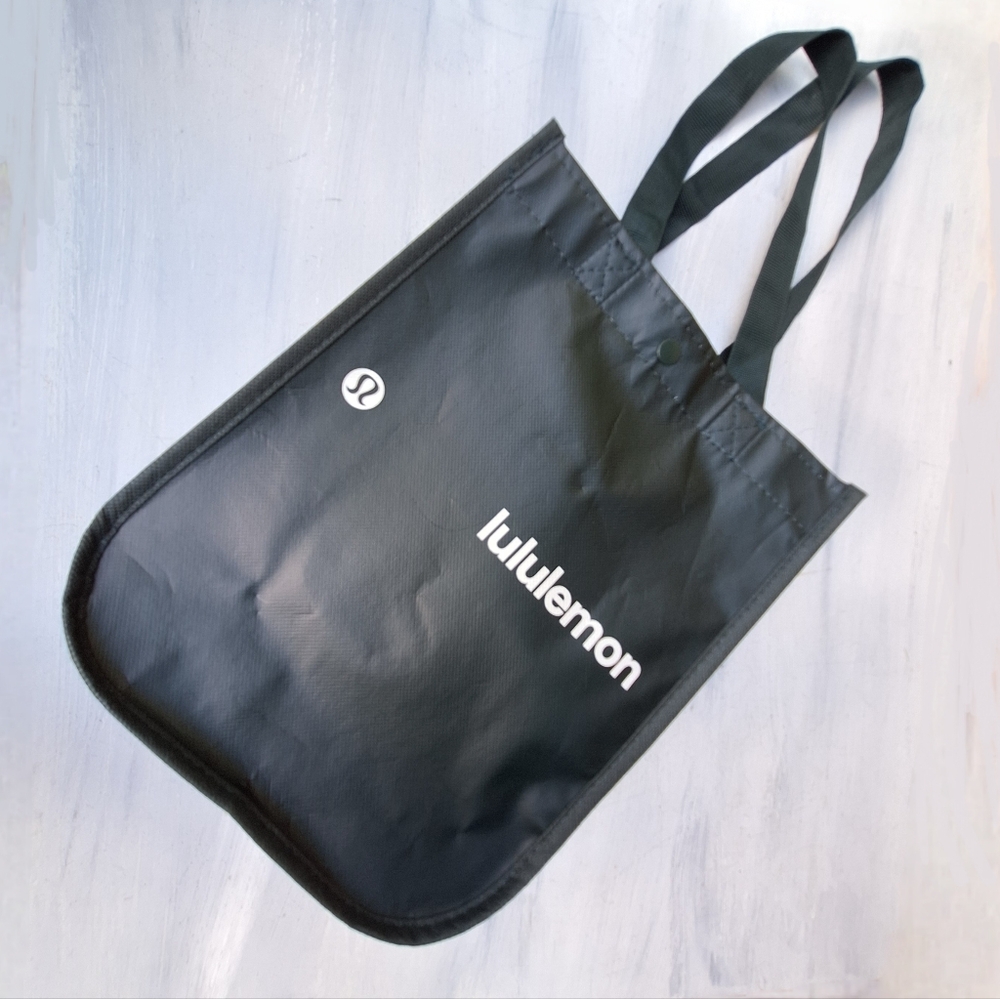 Tote Bag Lululemon with Logo and Snap Closure at top Canvas Dark Green